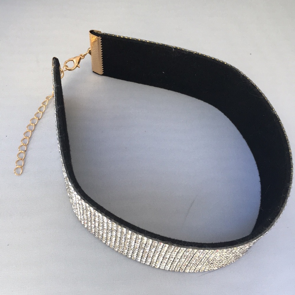 New! Rhinestone Choker - Picture 5 of 5